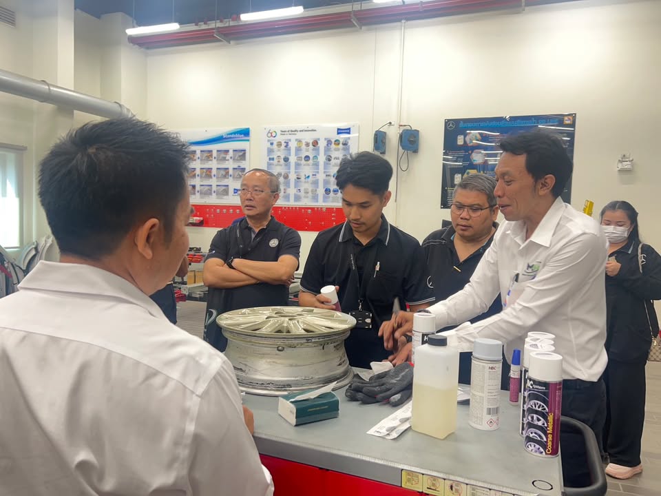 Training and workshop skill update: Mercedes-Benz - M&H Group news photo 5