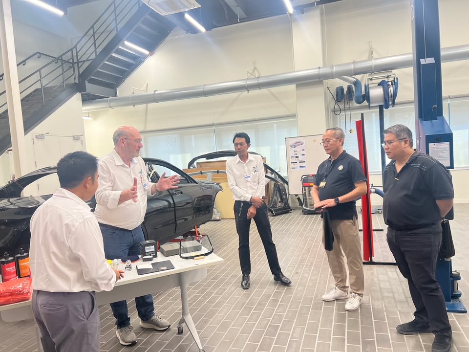 Training and workshop skill update: Mercedes-Benz - M&H Group news photo 6