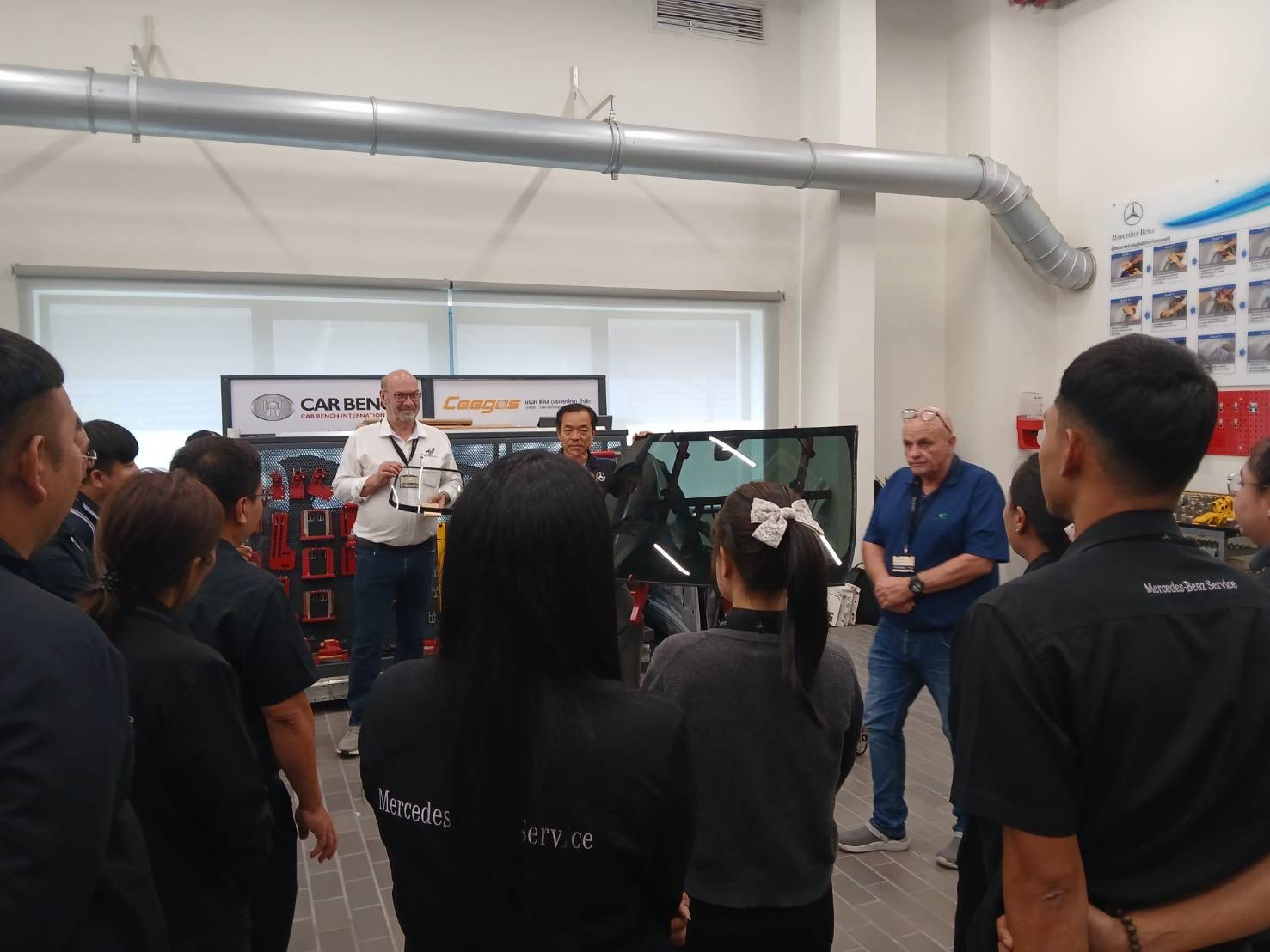 M&H Group explaining Smart Repair tooling and service planning to Mercedes-Benz Thailand
